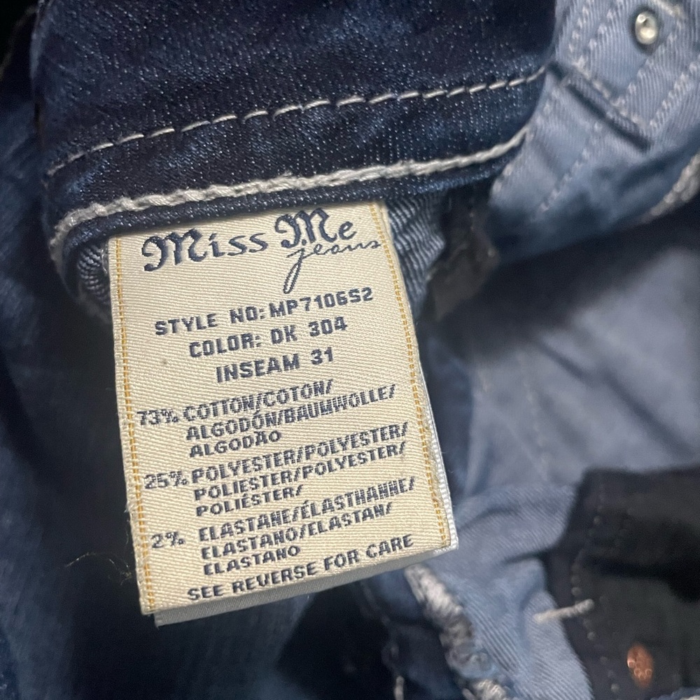 Miss Me Jeans - Picture 3 of 3